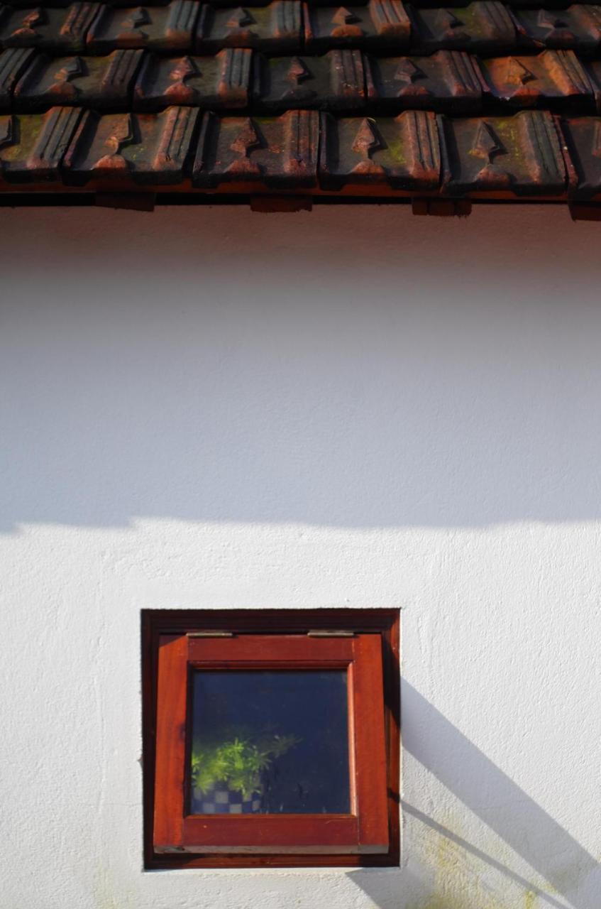 A-Maze House Apartment Hue Exterior photo